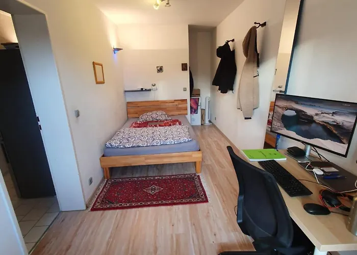 Charming In A Location With Perfect Connectivity ميونيخ