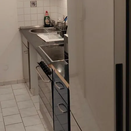 Charming In A Location With Perfect Connectivity * Monaco di Baviera